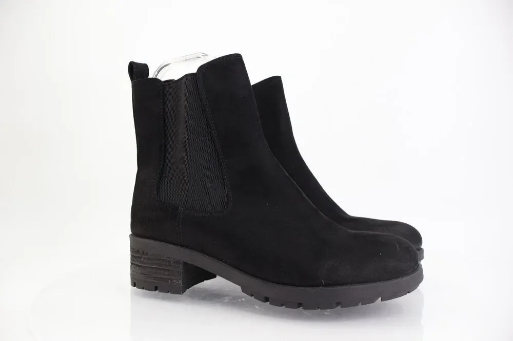 Born BOC Womens Chelsea Boot Size 11 Black Block Heel Bootie Lug Sole Comfy